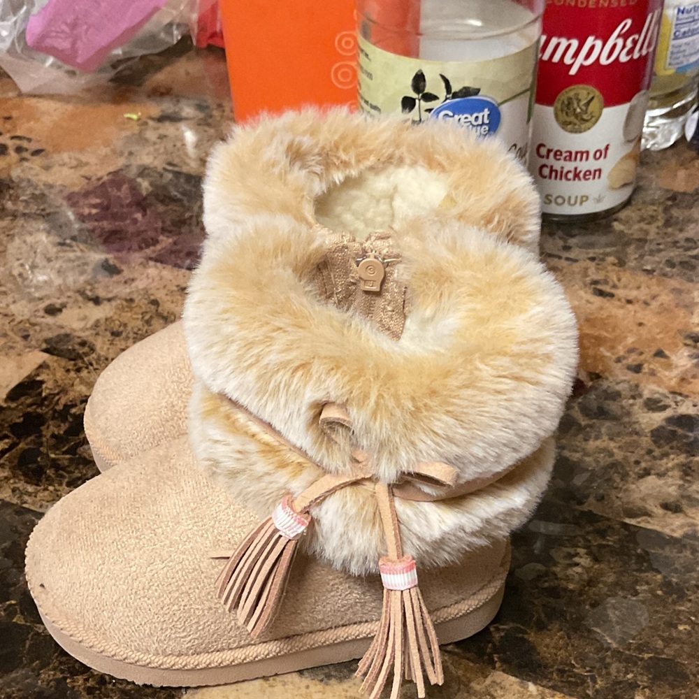 Faux Fur Lined Tan Boots with Tassels